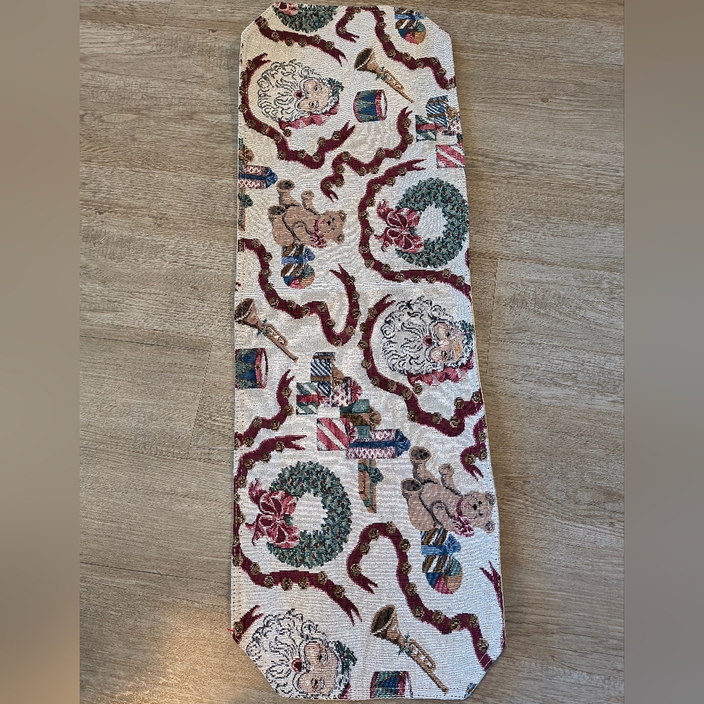 Vintage Christmas Themed Tapestry Fabric Table Runner Santa Claus Teddy Bears